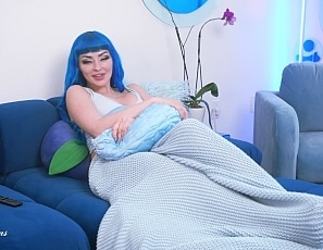 What Am I Hiding Under The Blanket!